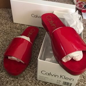 Calvin Klein sandal/slide Velcro sz 9 New w box